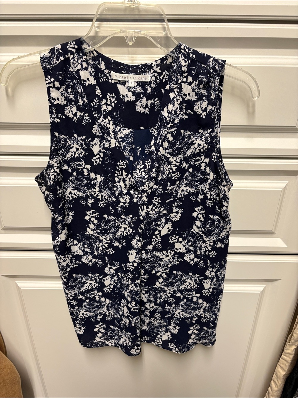 Violet & Claire Navy Floral Sleeveless Camisole